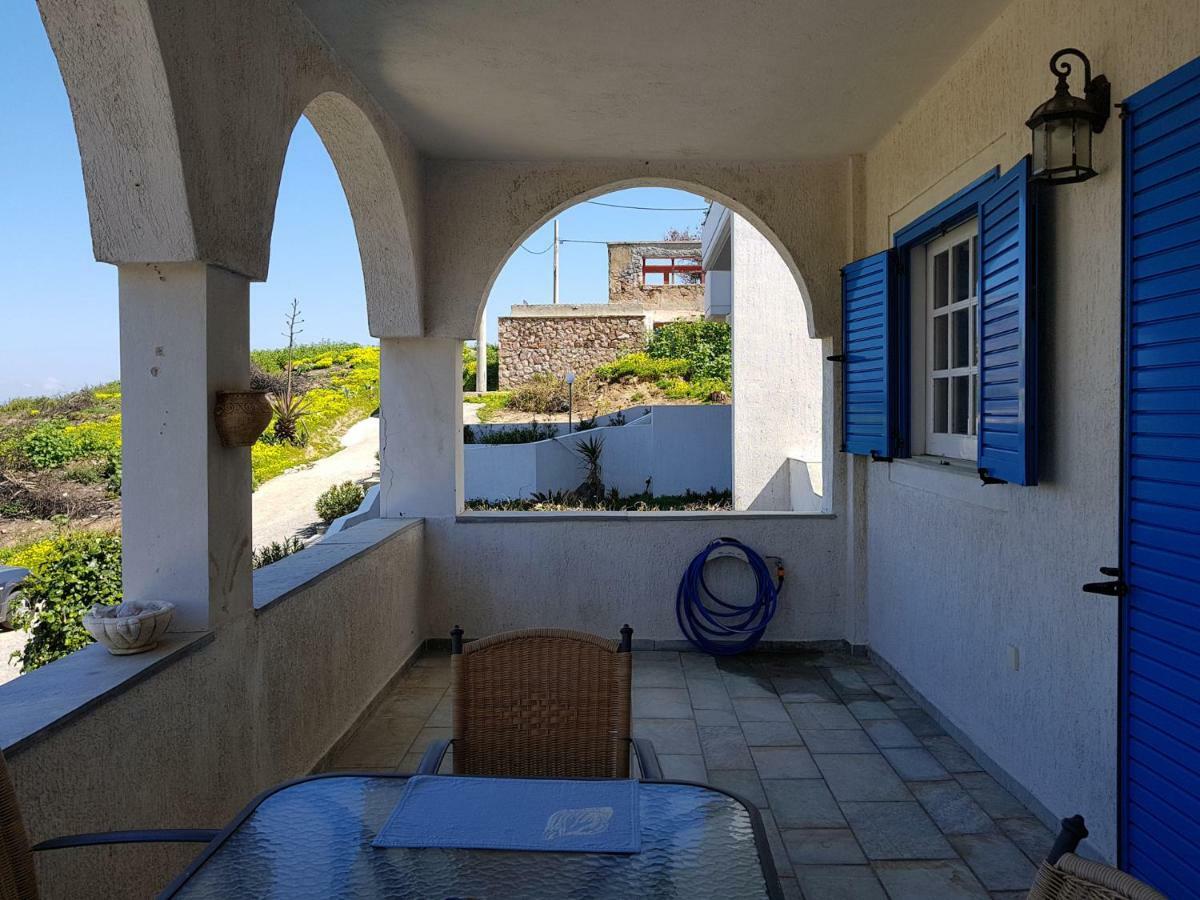 Villa Blue. Two Storey House, 100 Meters From Sea Rafina  Exterior photo